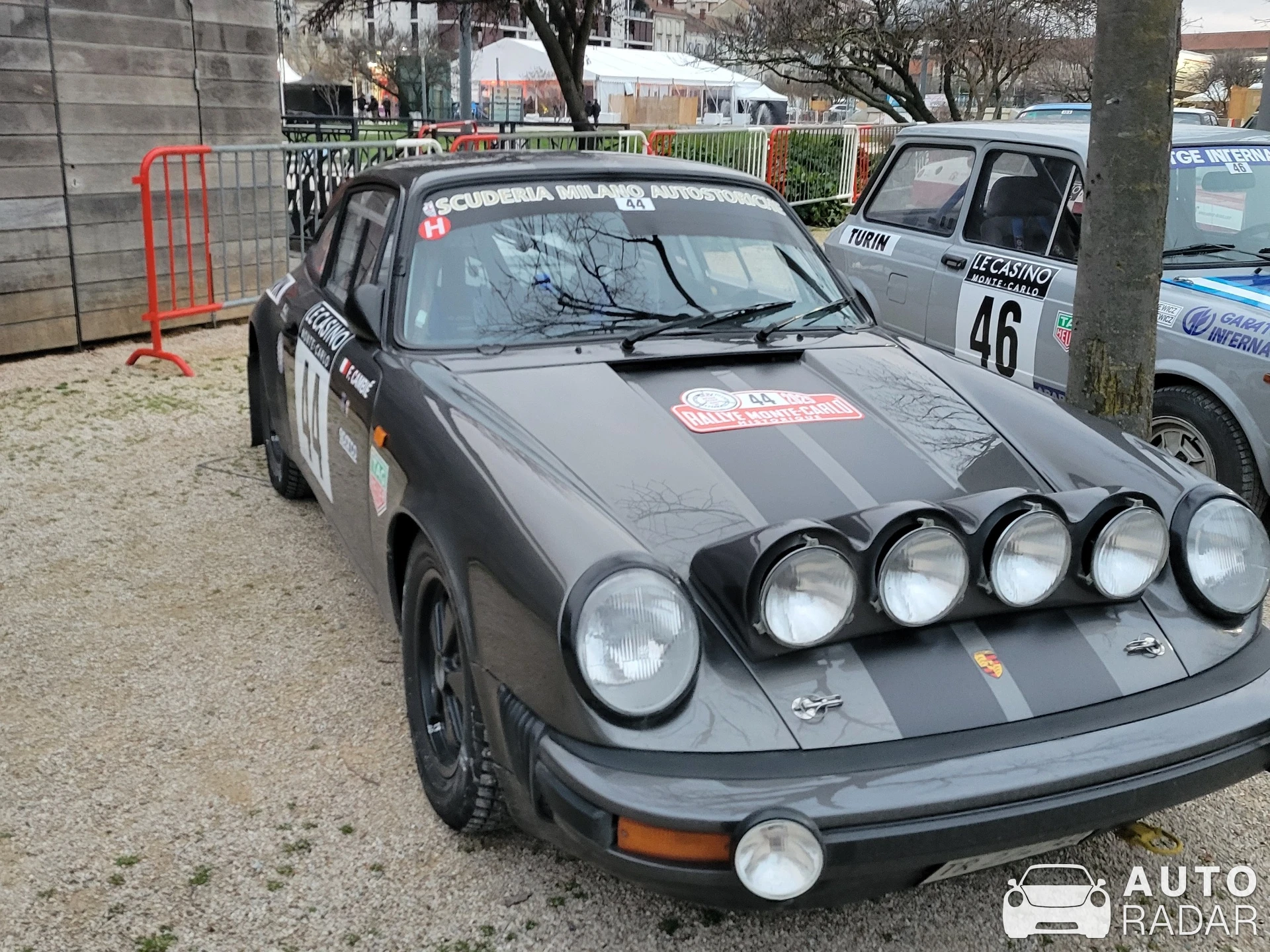 Porsche 911 Safari spotted in Valence, France