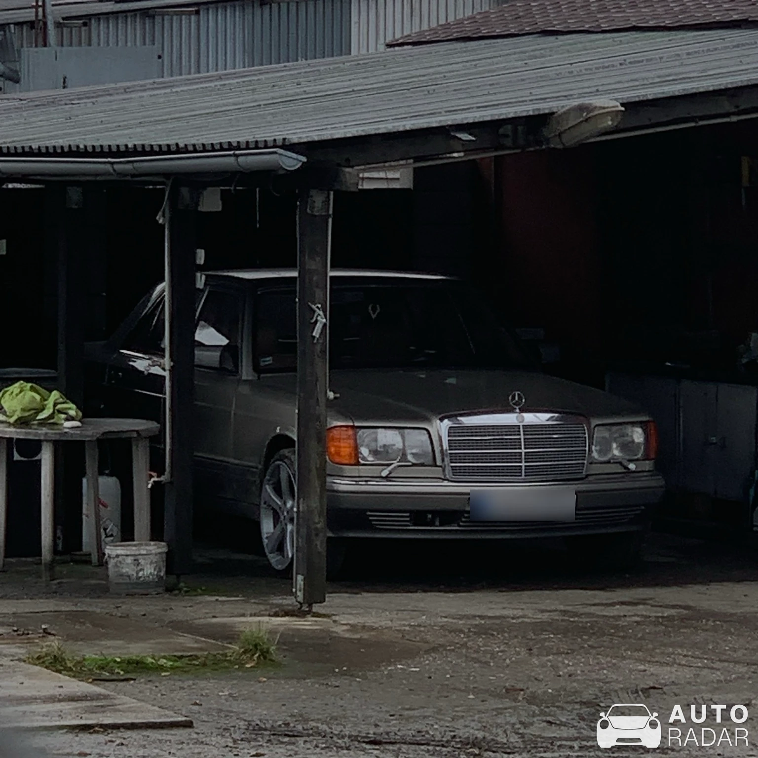 Mercedes-Benz 420 SEL spotted