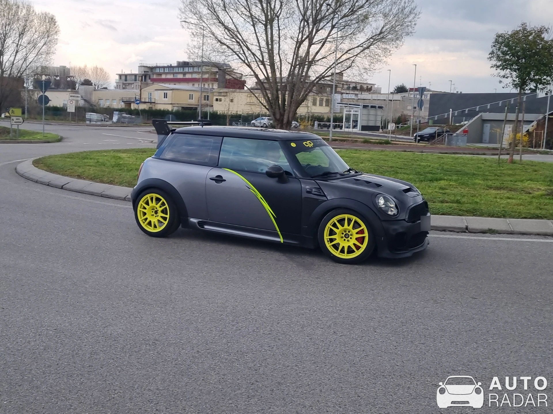 Mini R56 Cooper S spotted in Segrate