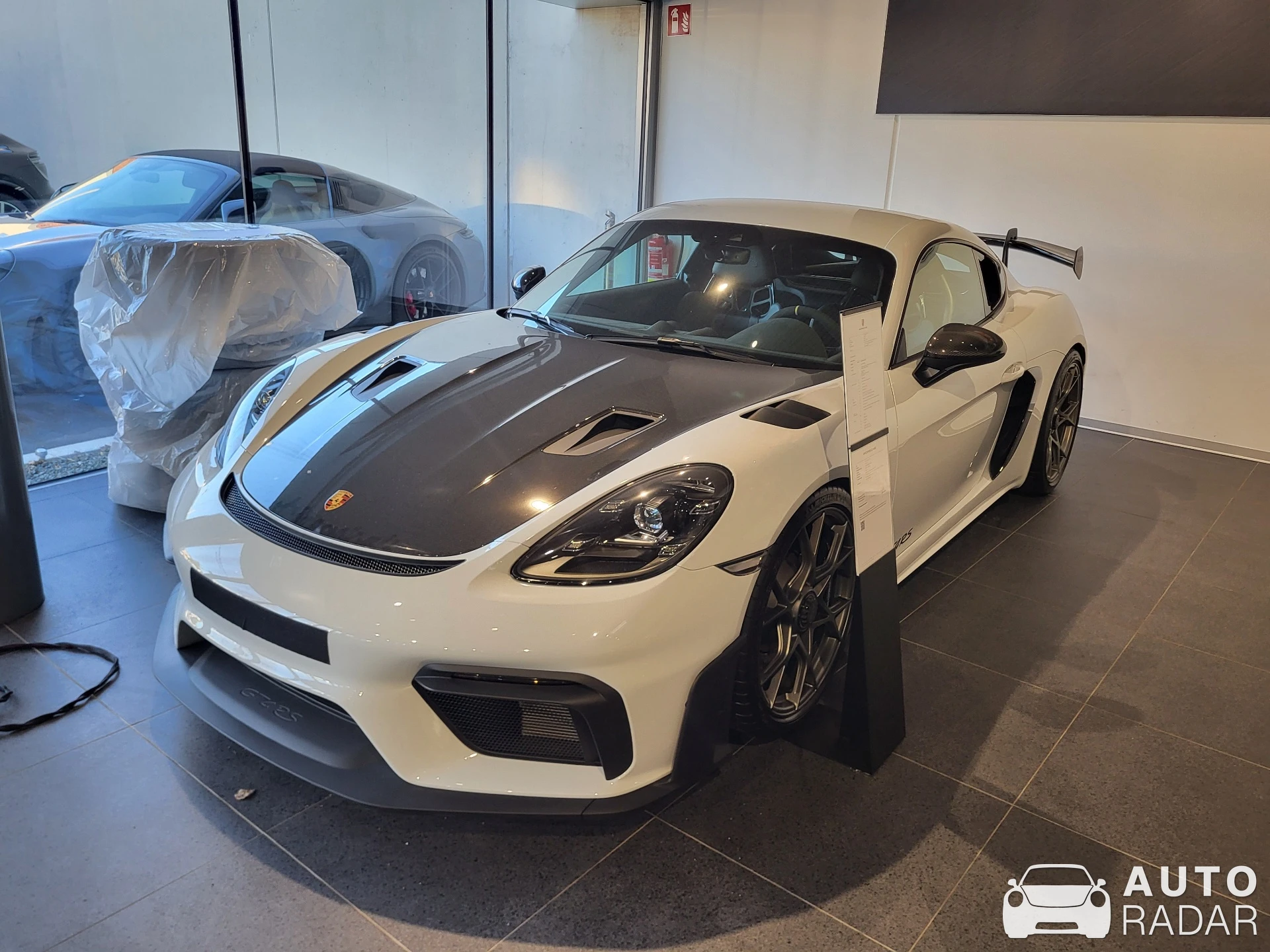 Porsche 718 Cayman GT4 RS spotted in Wien, Austria