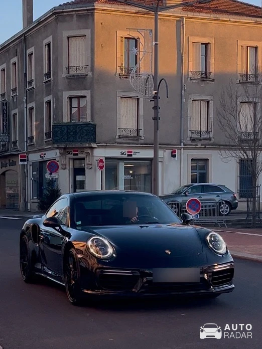 Porsche 991 Turbo S MkII spotted in Jarny, France