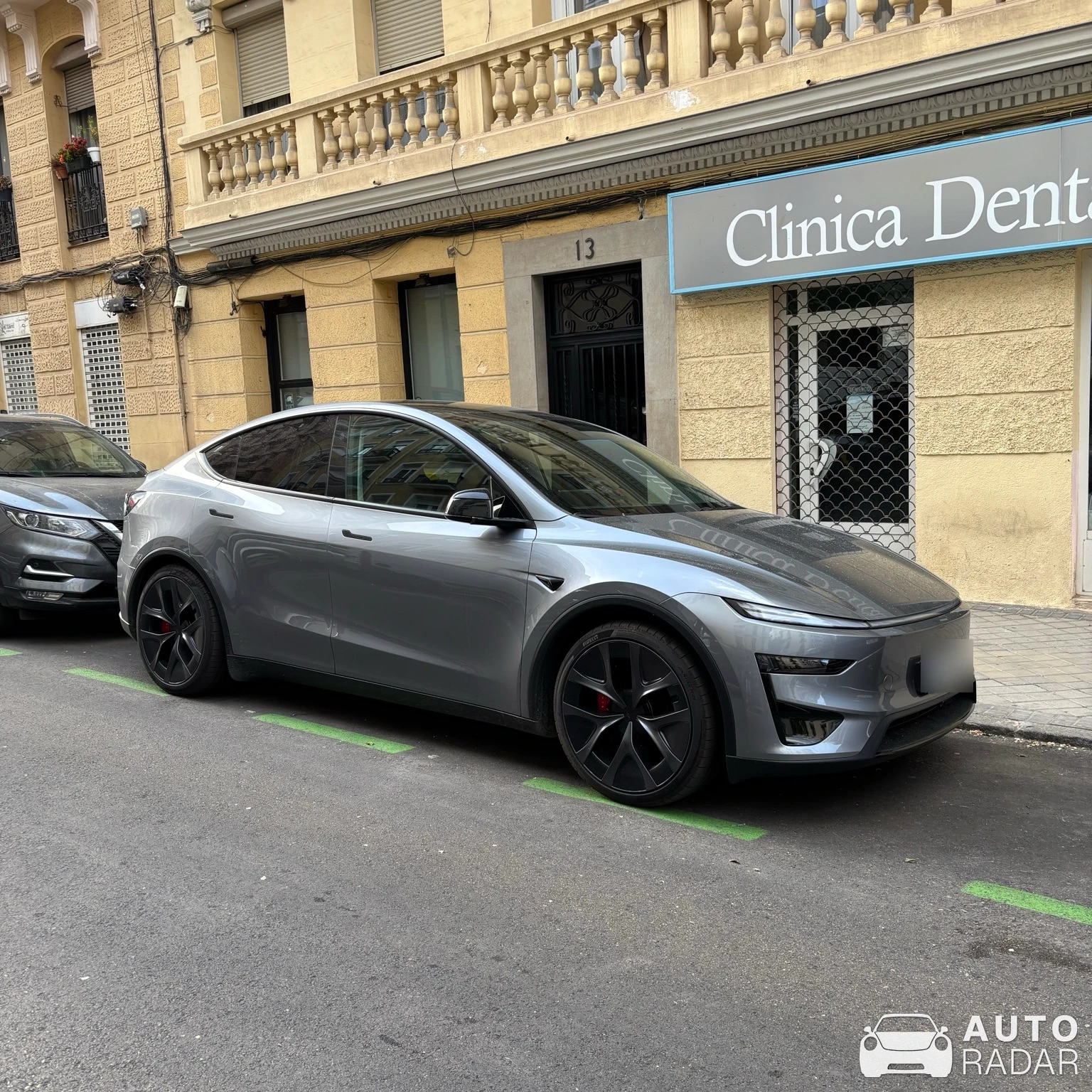 Tesla Model X Plaid spotted in Madrid