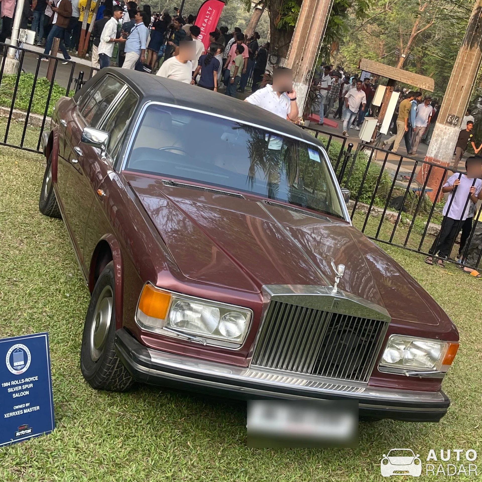 Rolls-Royce Silver Cloud spotted in Thane, India