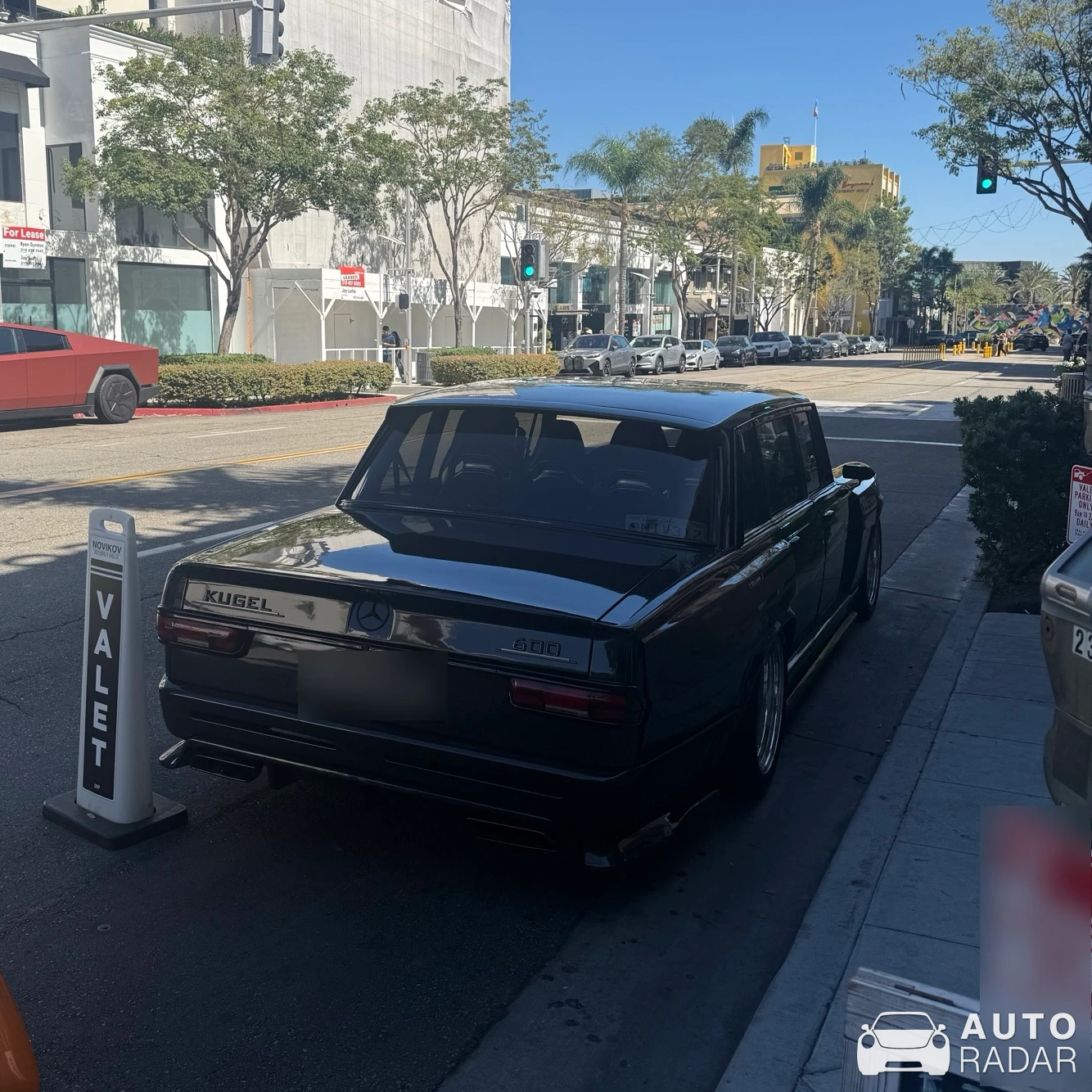 Mercedes-Benz 600 W100 Grosser by Kugel spotted in Beverly Hills