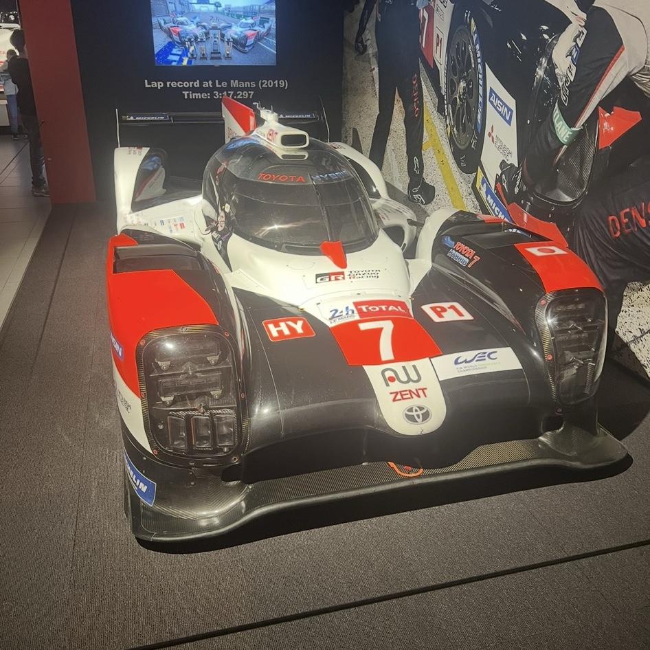 Toyota TS050 Hybrid