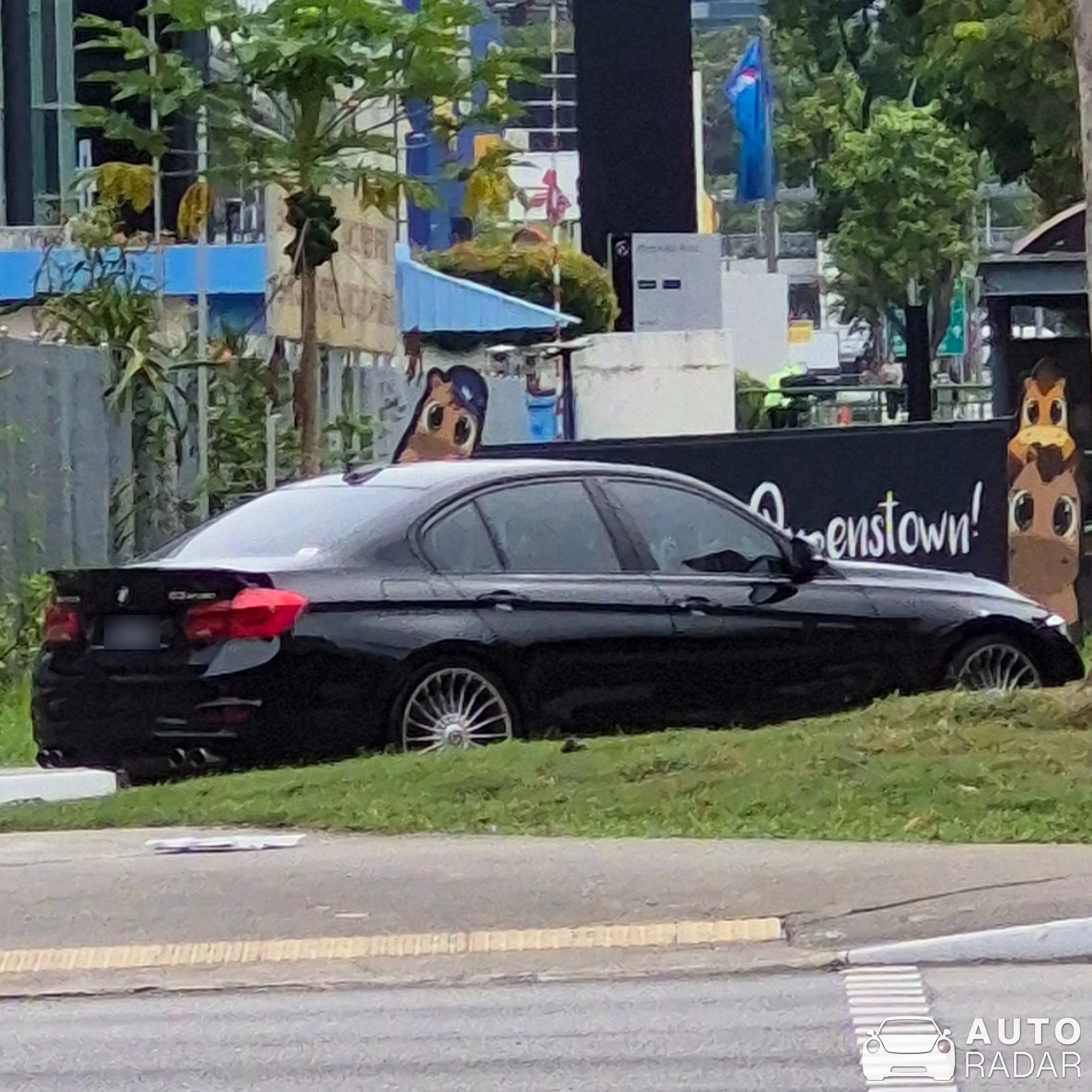 Alpina B3 BiTurbo Sedan spotted in Singapore