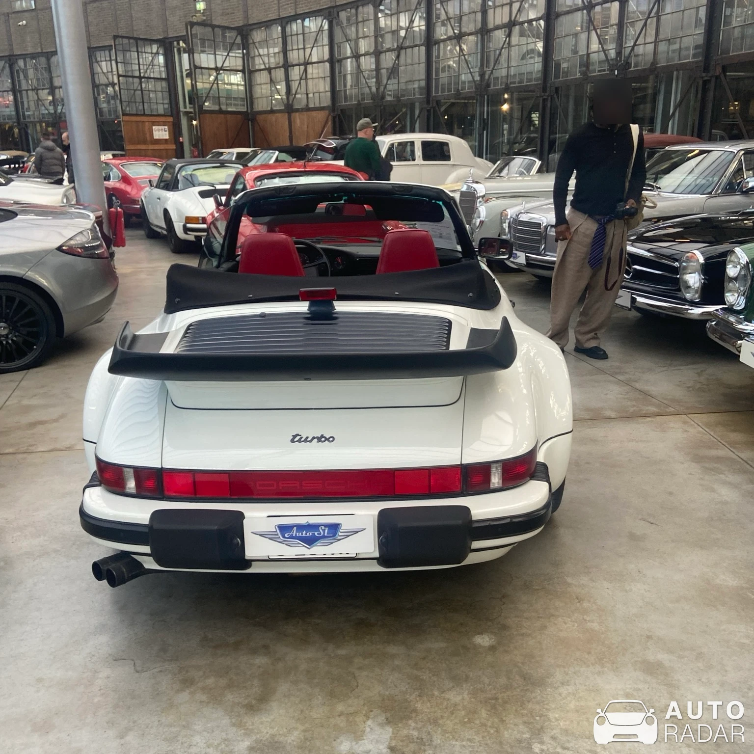 Porsche 930 Turbo Cabriolet spotted in Düsseldorf, Deutschland