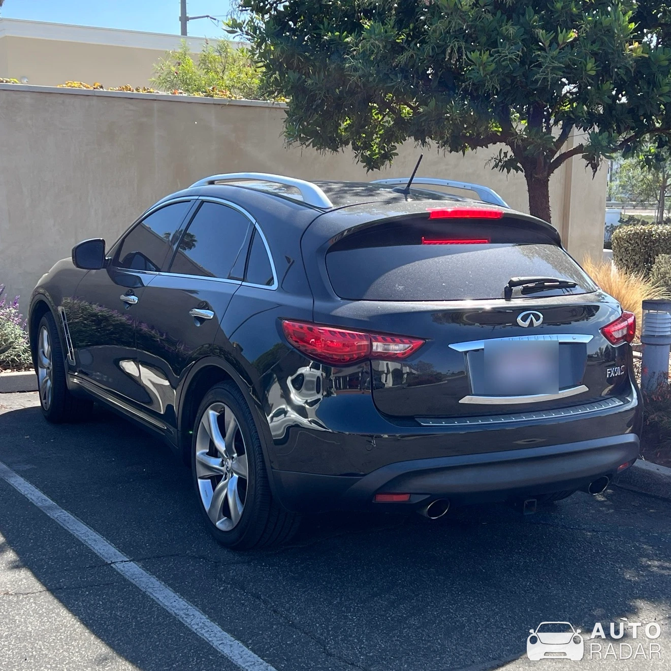 Infiniti FX50S spotted in Camarillo