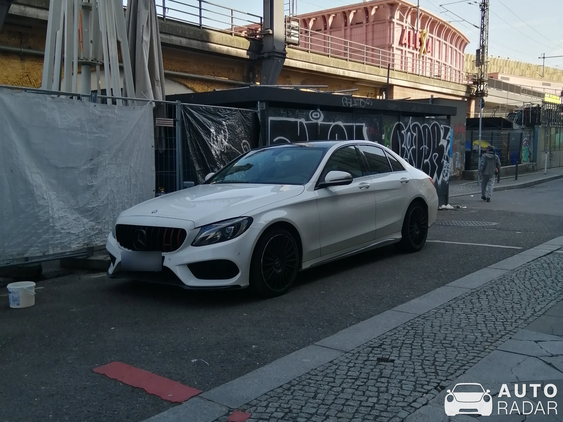 Mercedes-Benz C43 AMG W202 spotted in Berlin