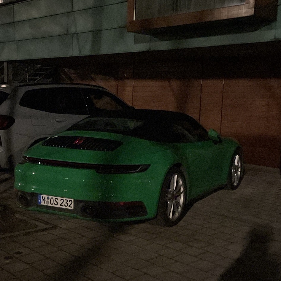 Porsche 992 Carrera 4 Cabriolet MkI
