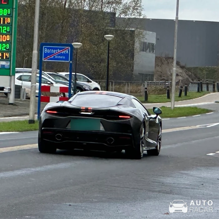 McLaren GT spotted in Bornerbroek, Nederland
