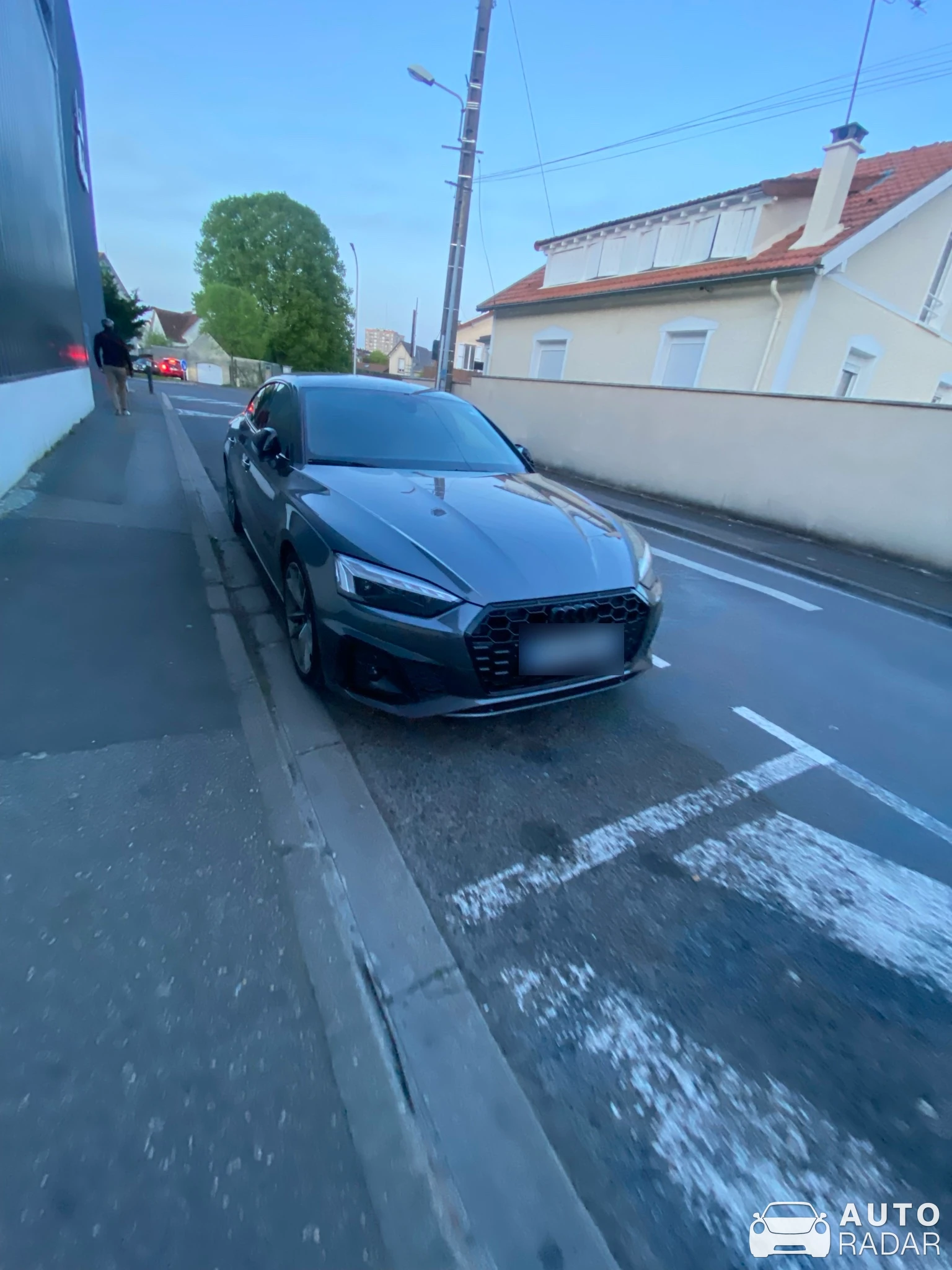 Audi S5 Sportback B9 spotted in Fontainebleau