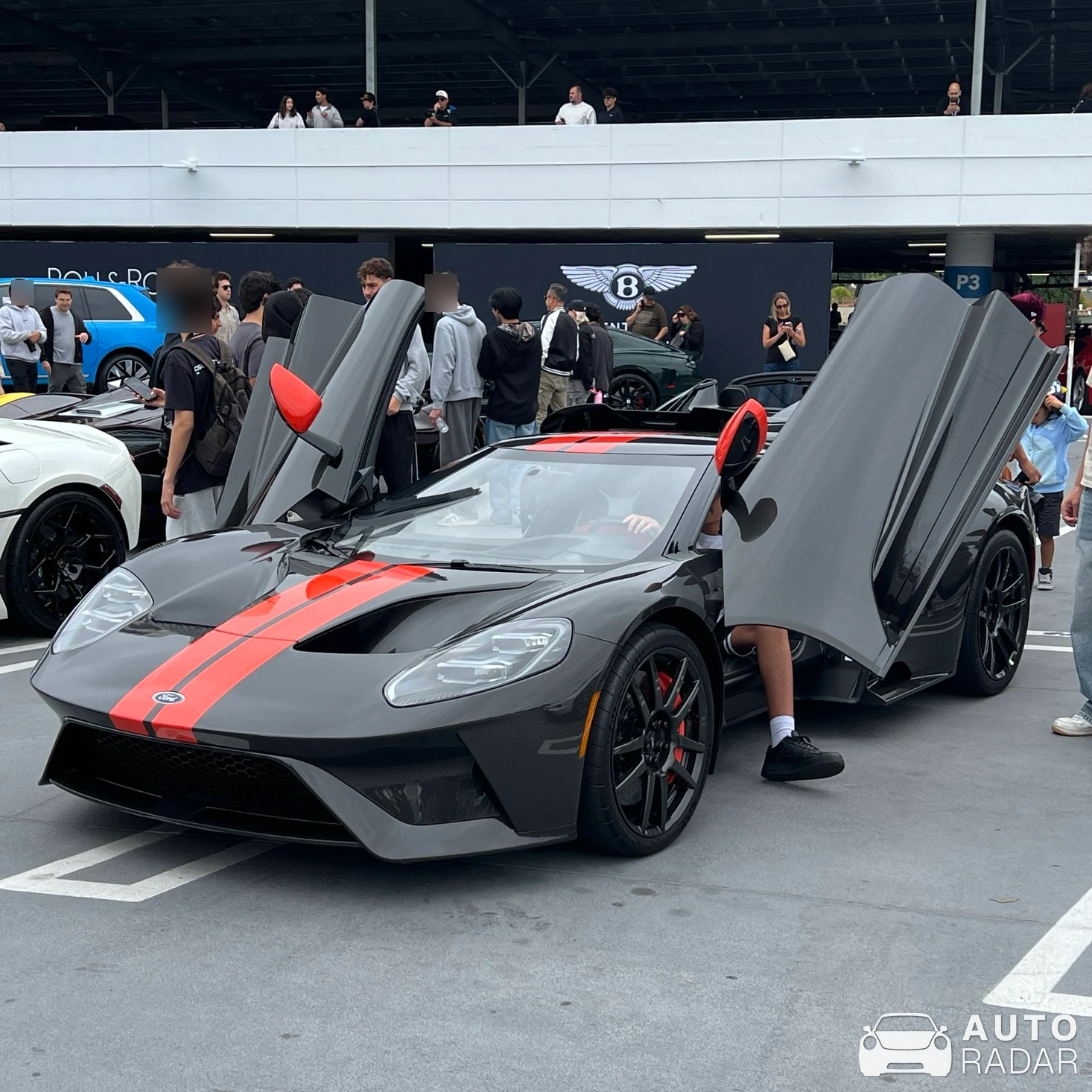 Ford GT Carbon Series spotted in Los Angeles