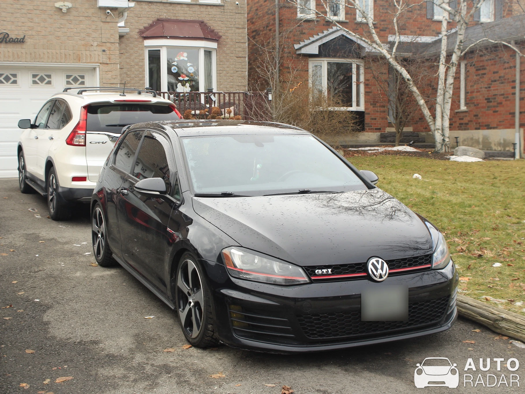 Volkswagen Golf GTI spotted in Mississauga, Canada
