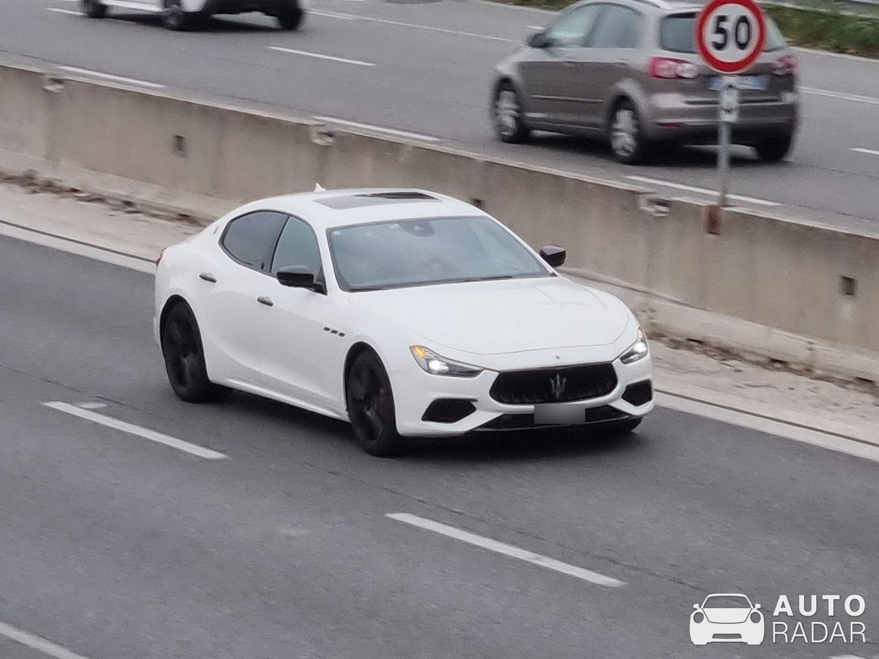 Maserati Ghibli 2013 spotted in Milano