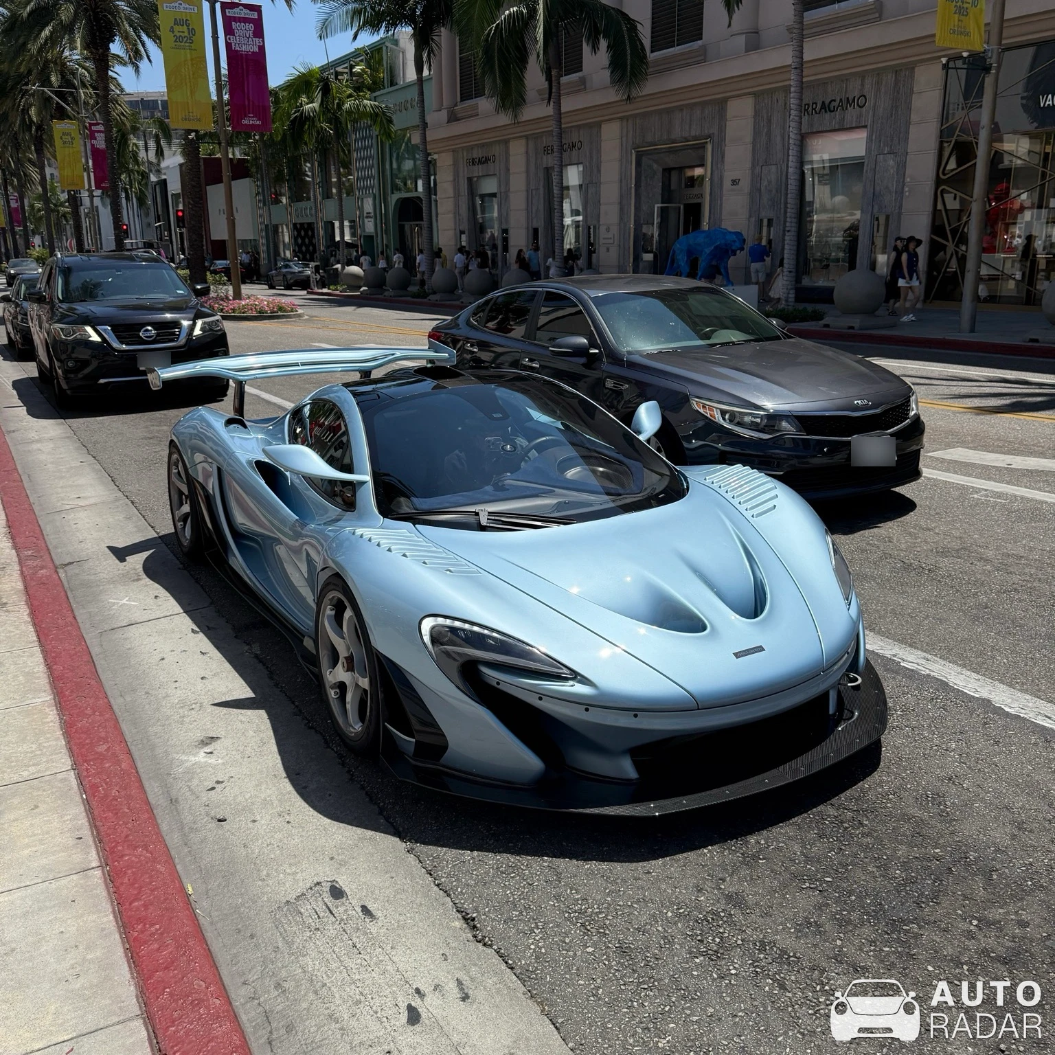 McLaren P1 HDK spotted in Beverly Hills, United States
