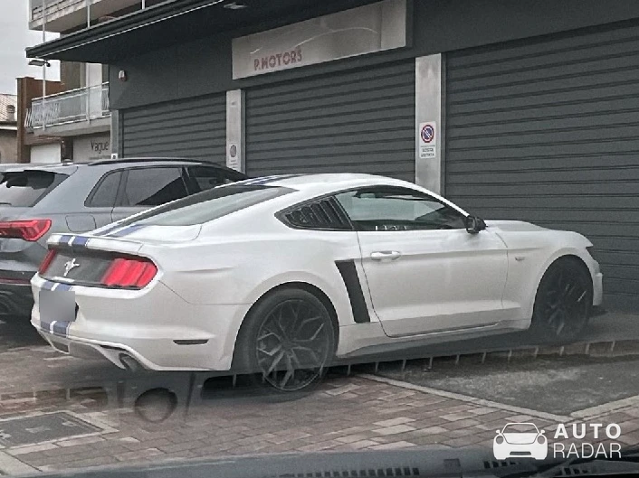 Ford Mustang GT spotted in Seregno, Italia