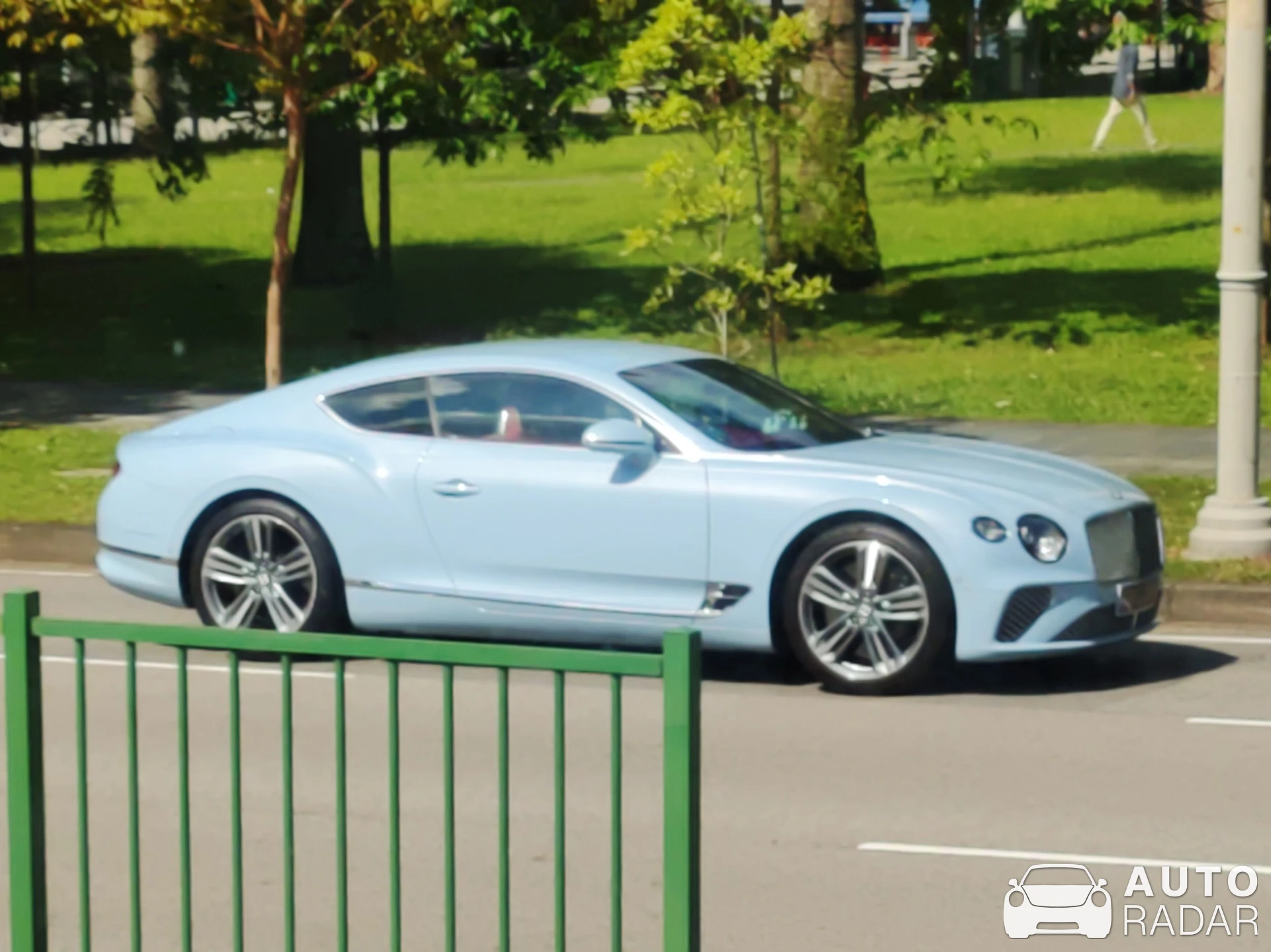 Bentley Continental GT spotted in Singapore, Singapore