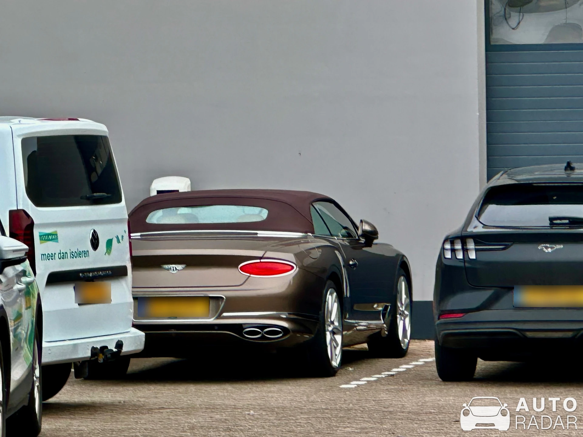 Bentley Continental GTC V8 2020 spotted in Rotterdam