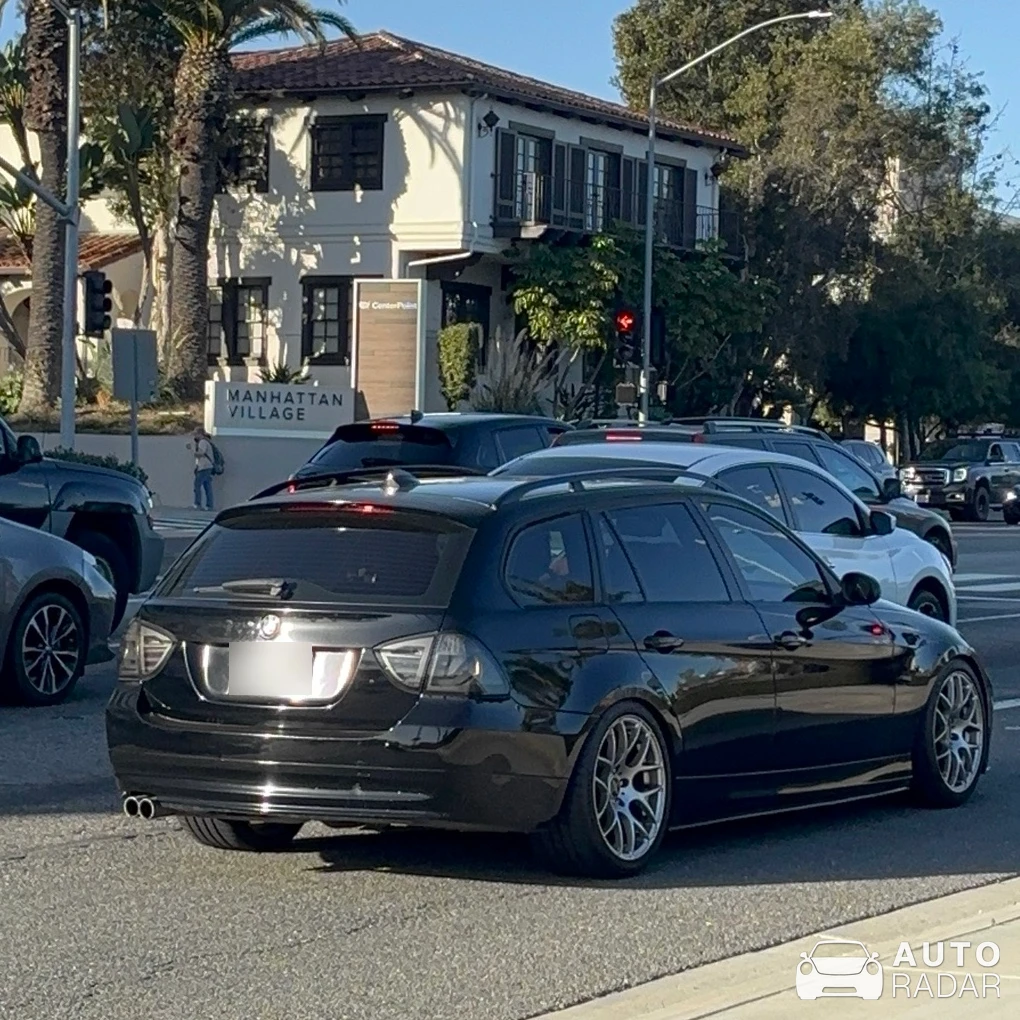 BMW 3 Series E91 spotted in El Segundo