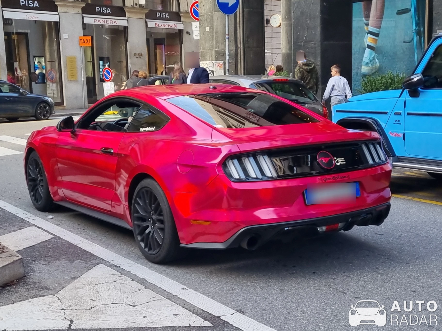 Ford Mustang 2.3 Ecoboost spotted in Milano, Italia