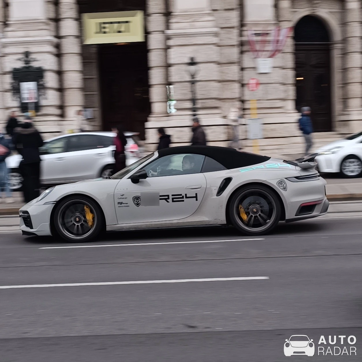 Porsche 992 Turbo S Cabriolet MkI spotted in Wien, Rakousko