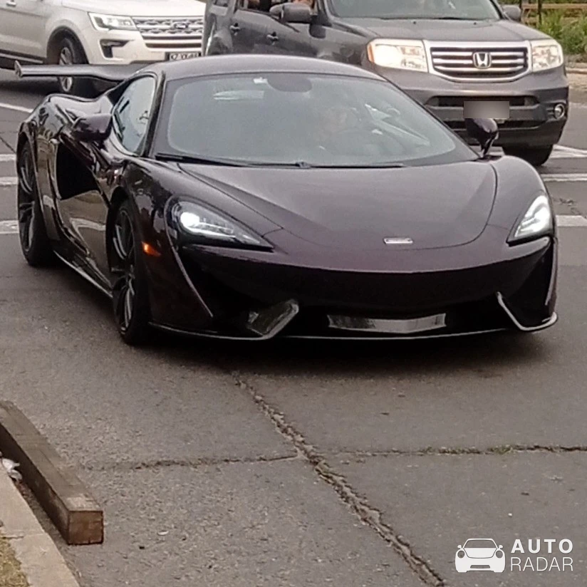McLaren 570GT spotted in Vitacura, Chile