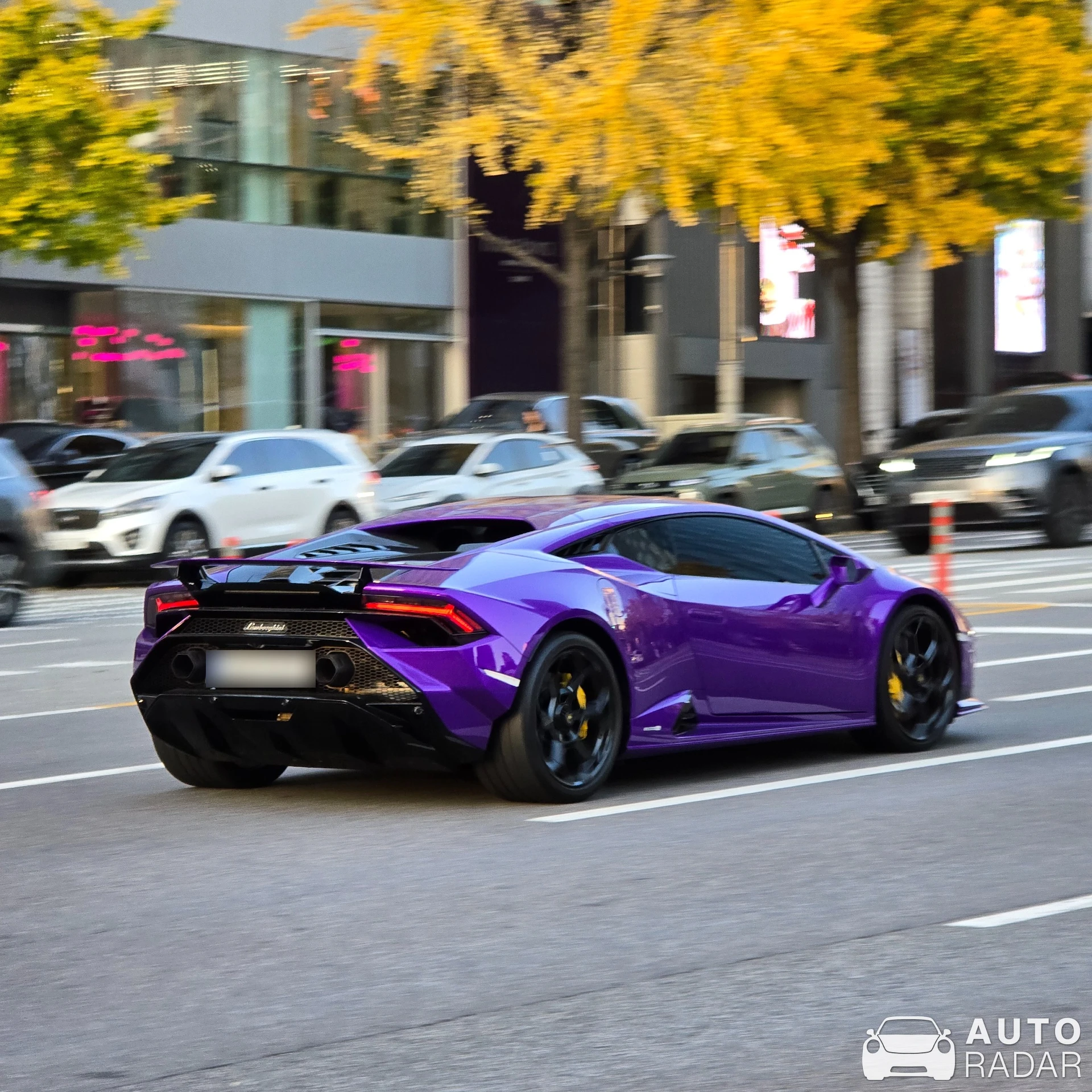Lamborghini Huracán LP640-2 Tecnica spotted in 강남구, 대한민국