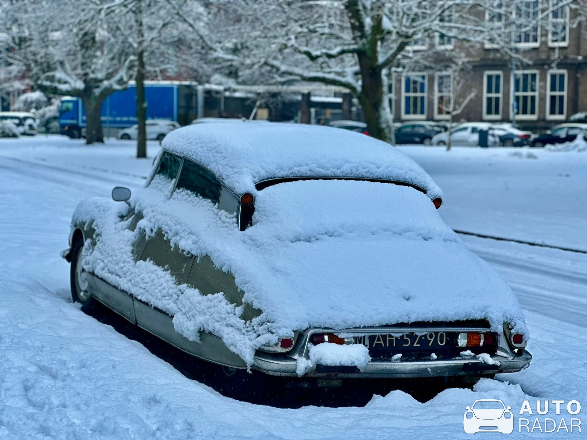 Citroën DS 21 spotted in Rotterdam, Netherlands