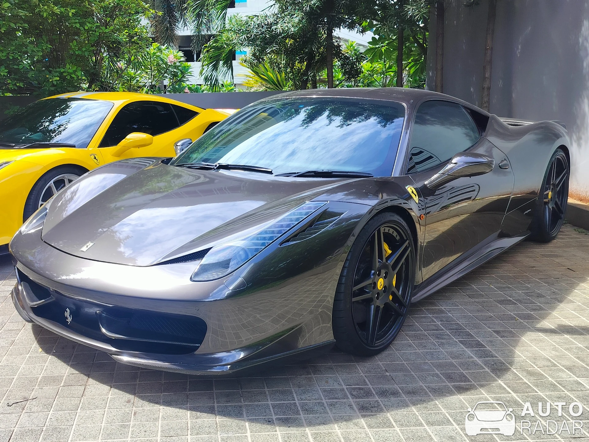 Ferrari 458 Italia spotted in South Jakarta City, Indonesia