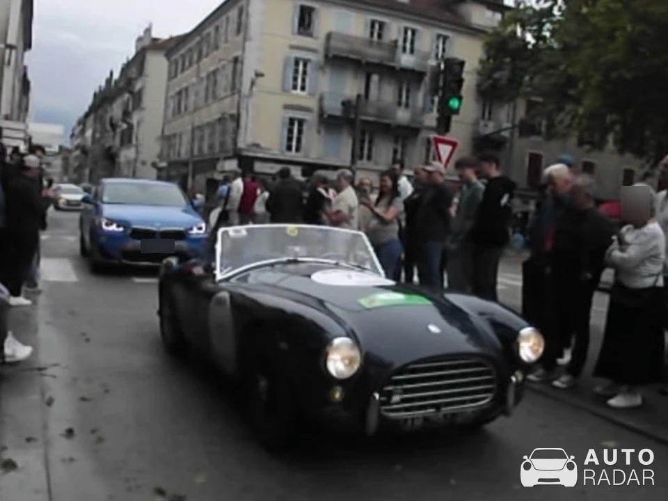 AC Ace Bristol spotted in Pau