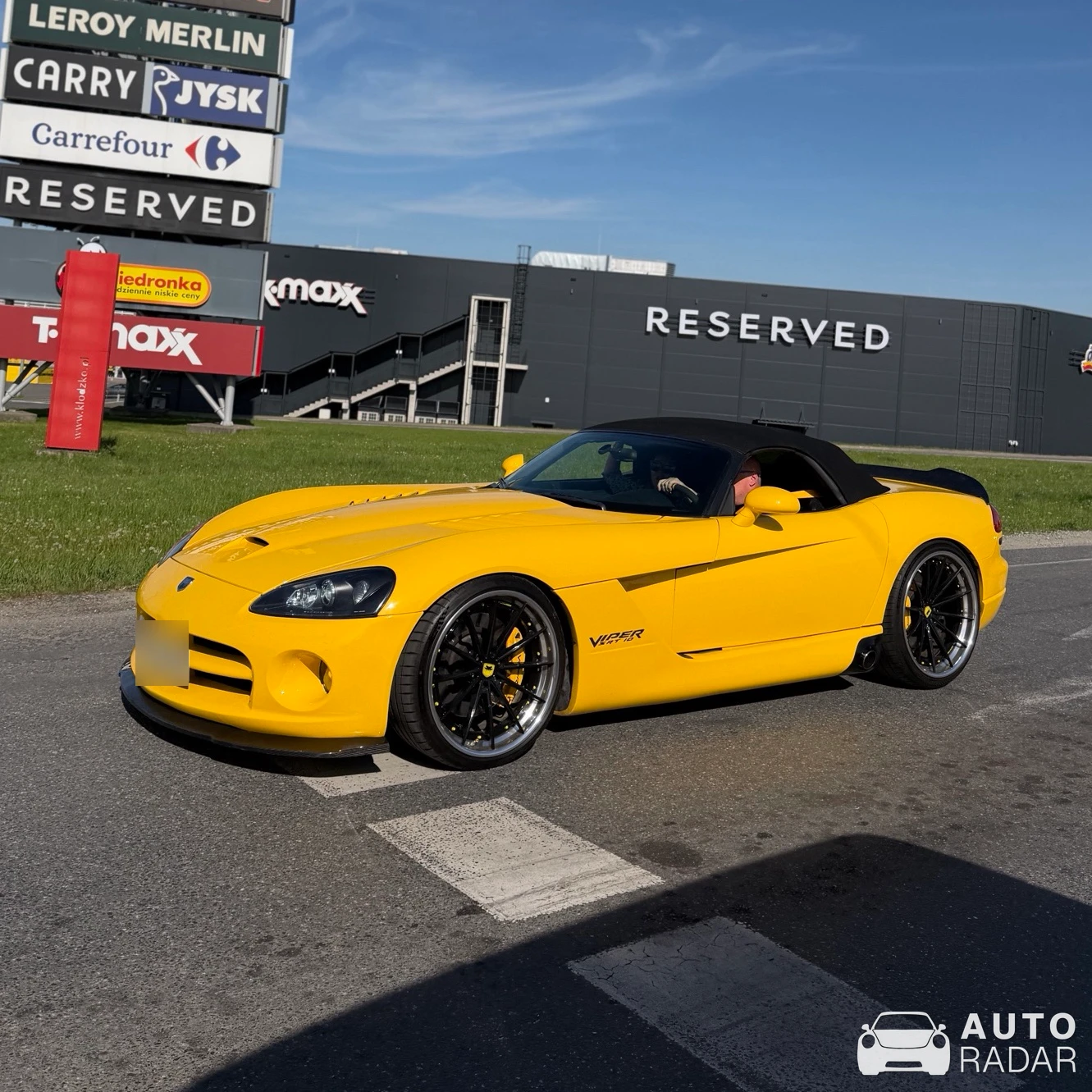 Dodge Viper SRT-10 Roadster spotted in Ząbkowice Śląskie