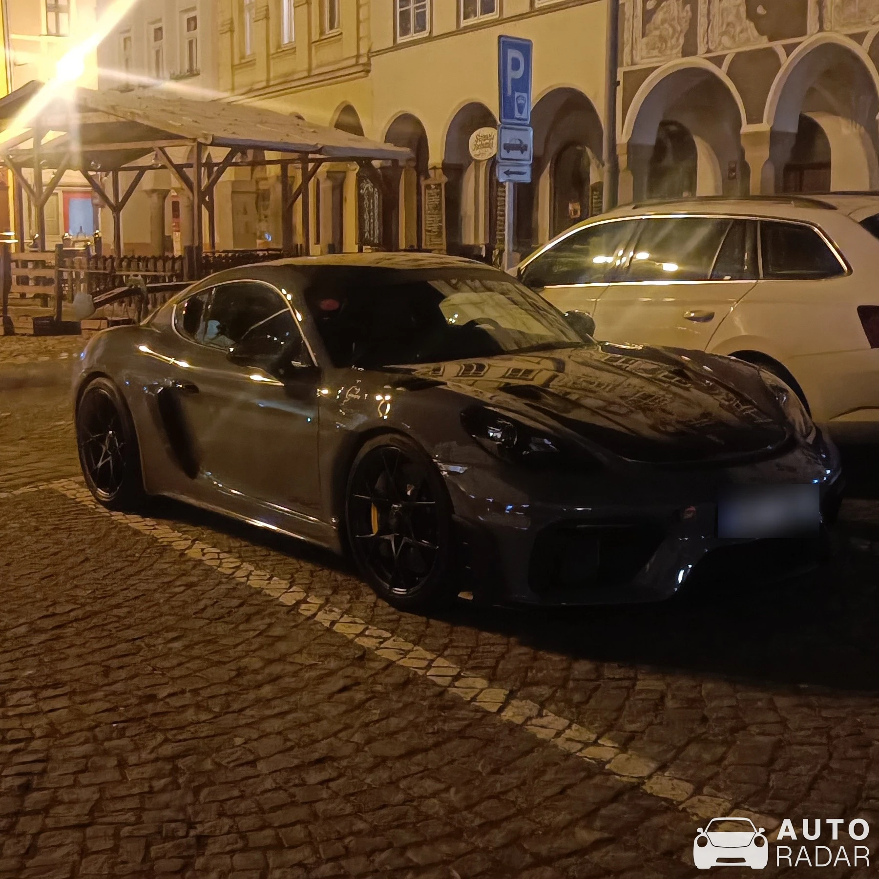 Porsche 718 Cayman GT4 RS spotted in Nová Bystřice