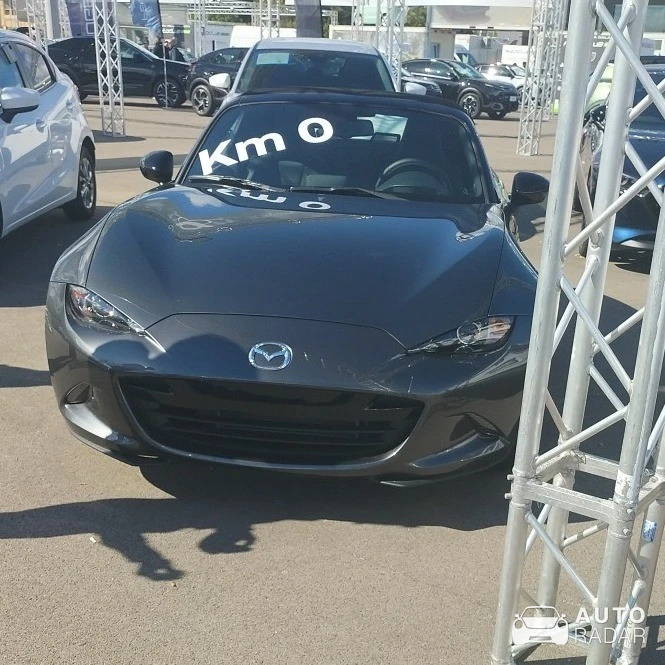 Mazda MX-5 spotted in Bari, Italy