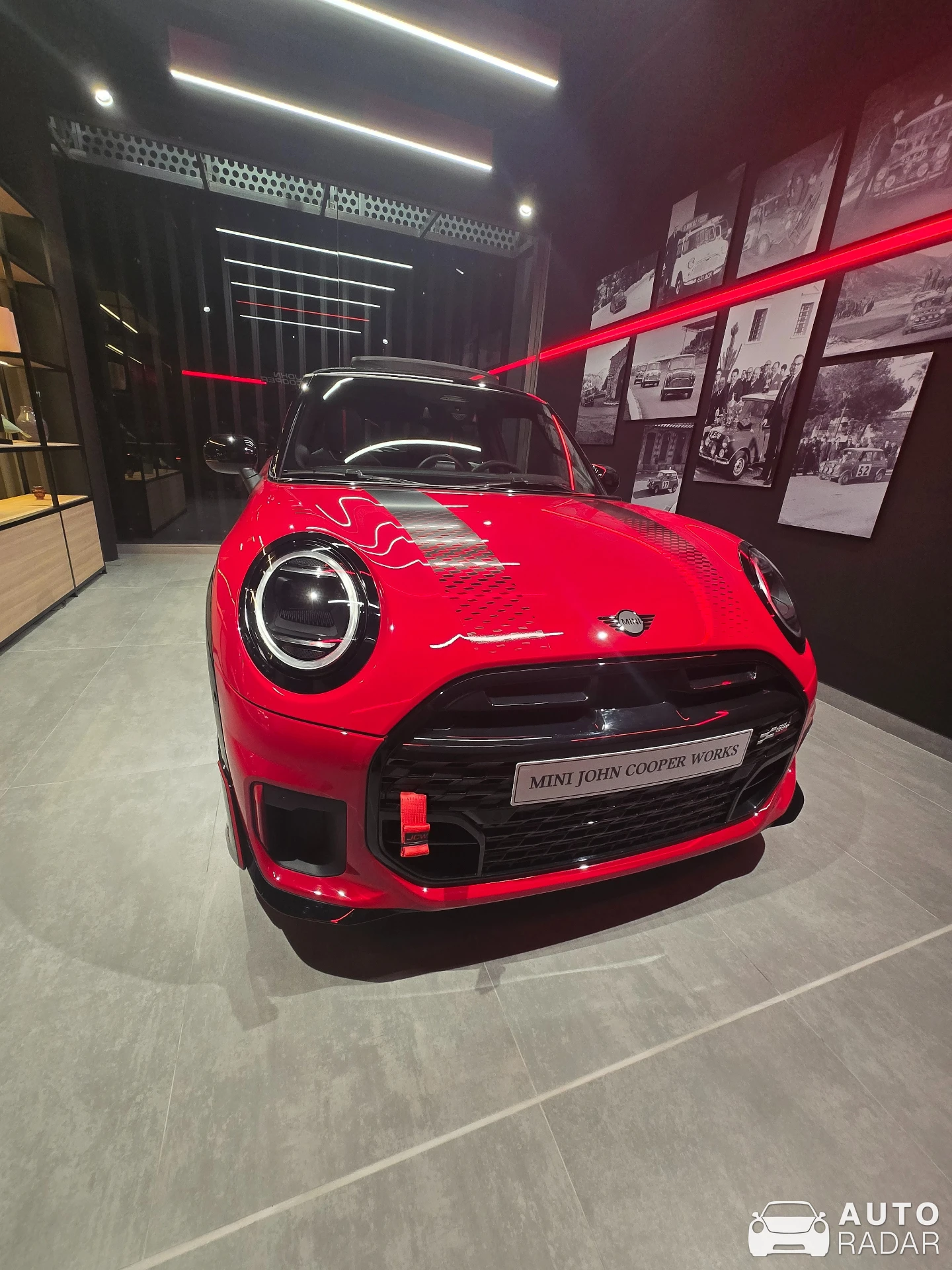 Mini Cooper John Cooper Works GT Racing spotted in Bogotá