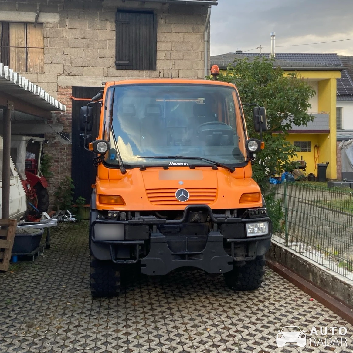 Mercedes-Benz Unimog U400 spotted in Weitersburg