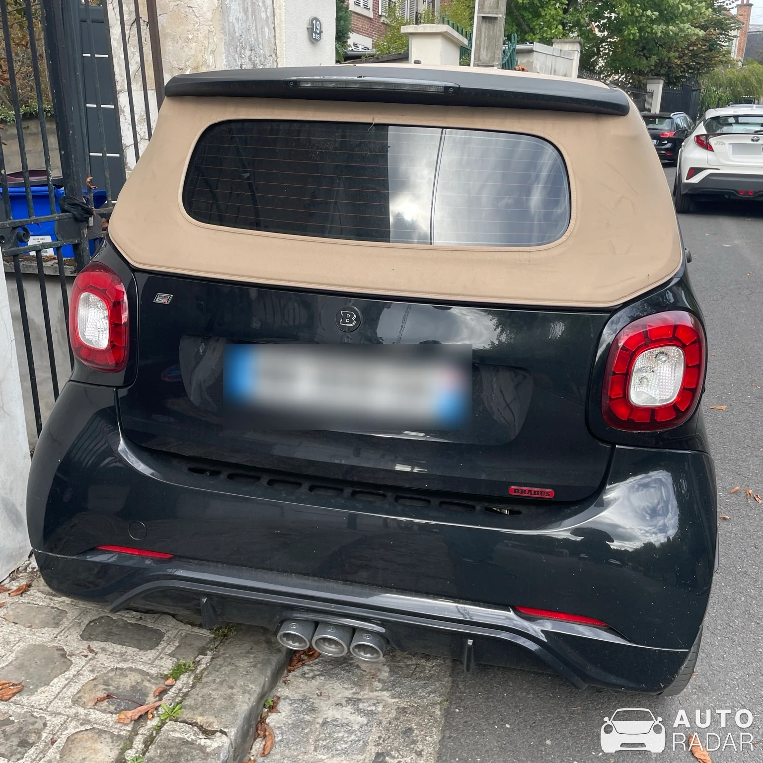 Smart Fortwo Cabrio Brabus Ultimate E spotted in Le Raincy