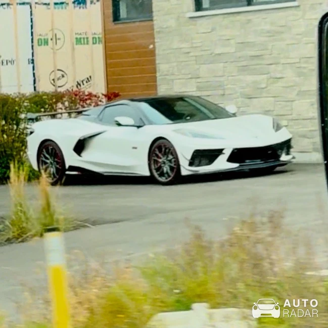 Chevrolet Corvette C8 spotted in Terrebonne, Canada