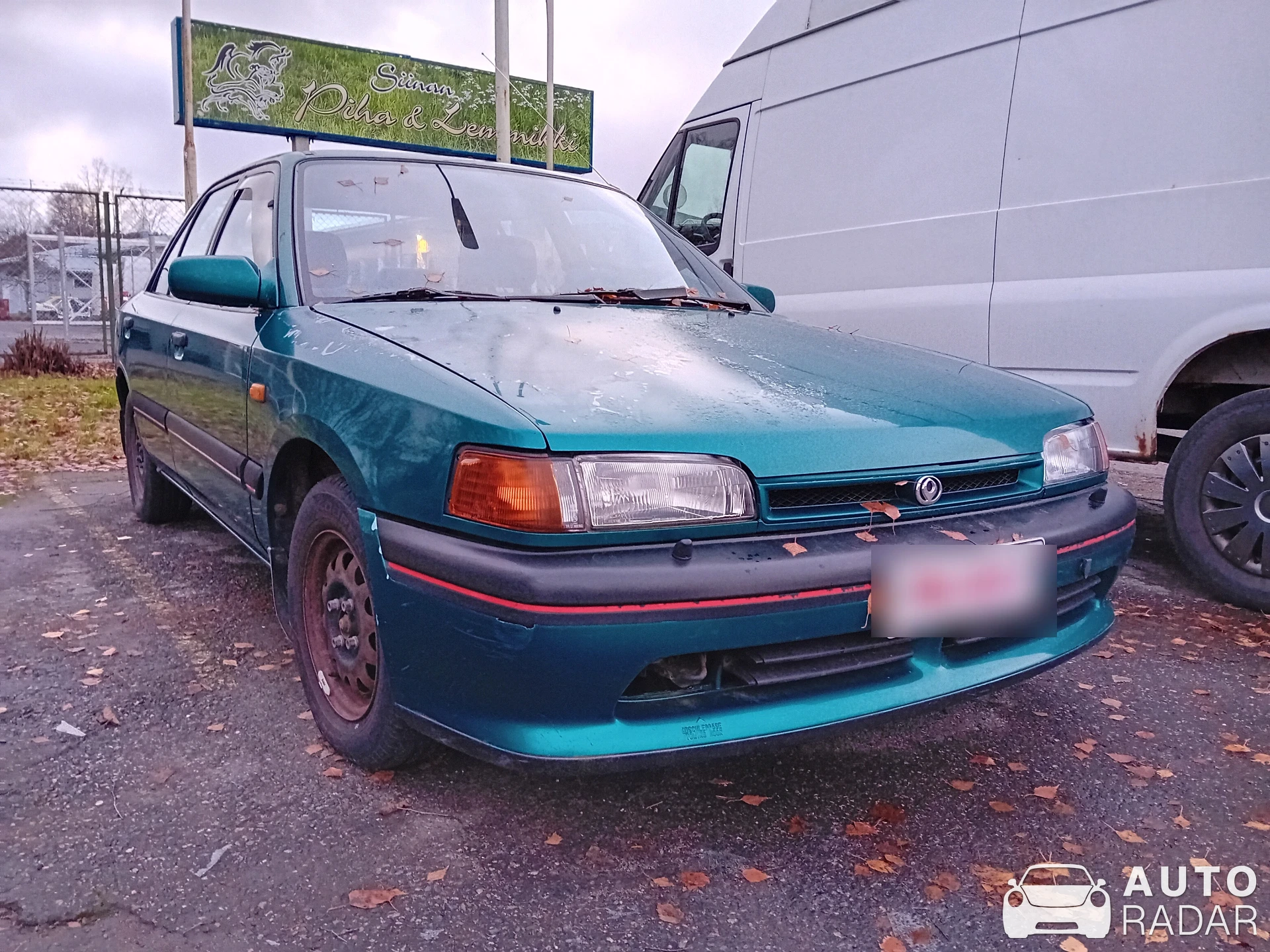Mazda 323 spotted in Hämeenlinna, Suomi