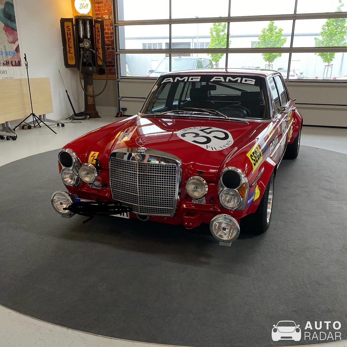 Mercedes-Benz 300 SEL 6.8 Die Rote Sau spotted in Neuffen