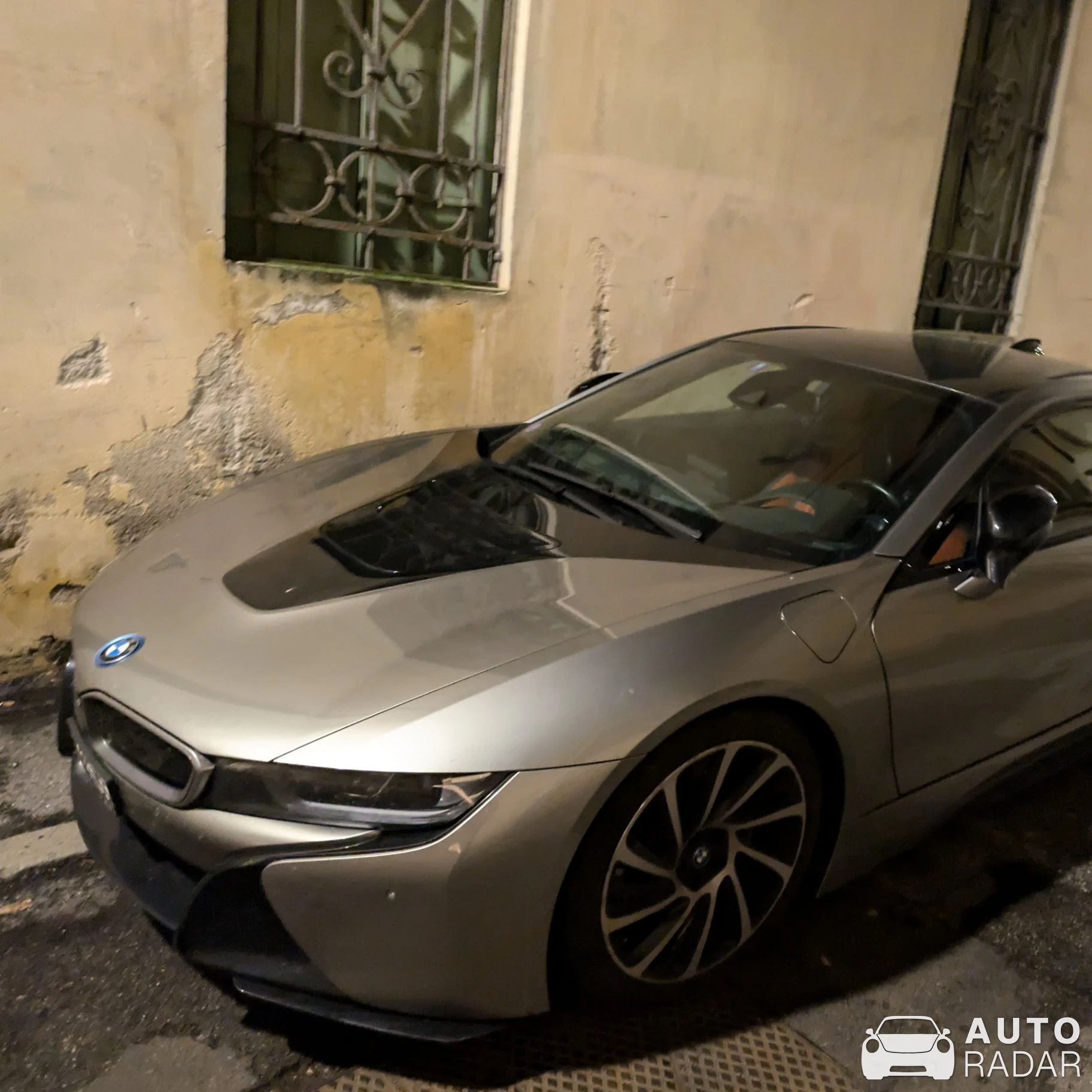 BMW i8 spotted in Vicenza, Italië