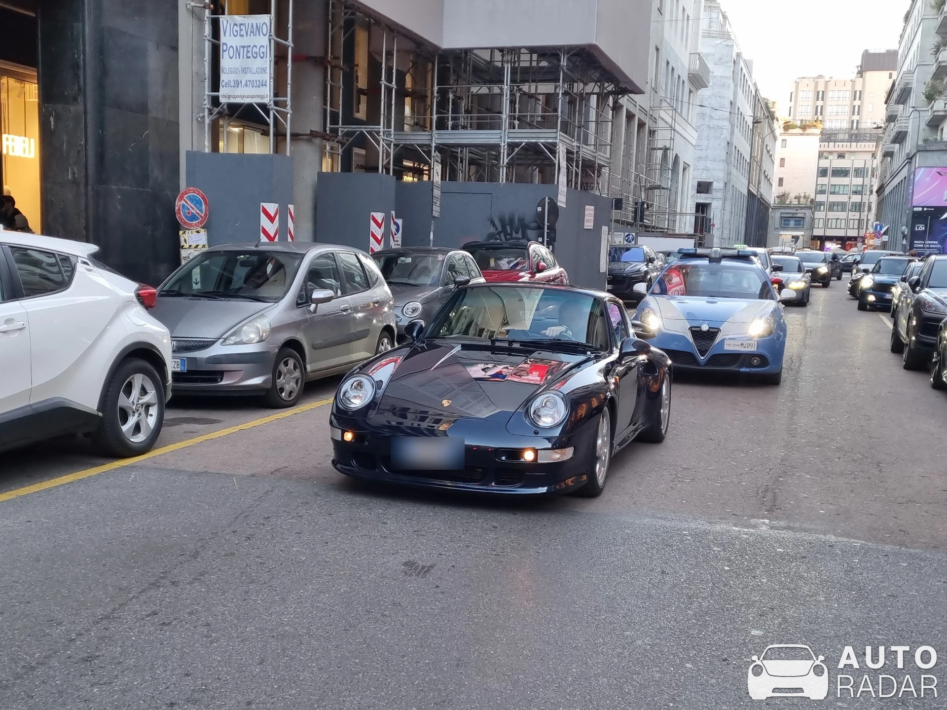 Porsche 993 Turbo S spotted in Milano, Italy