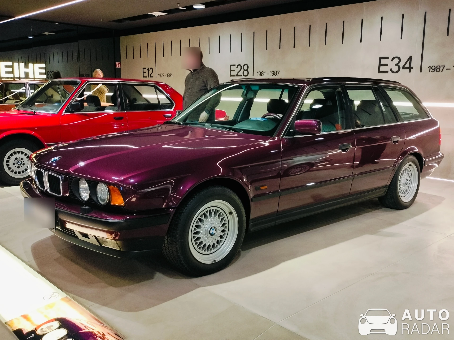 BMW 5 Series E34 Touring spotted in München