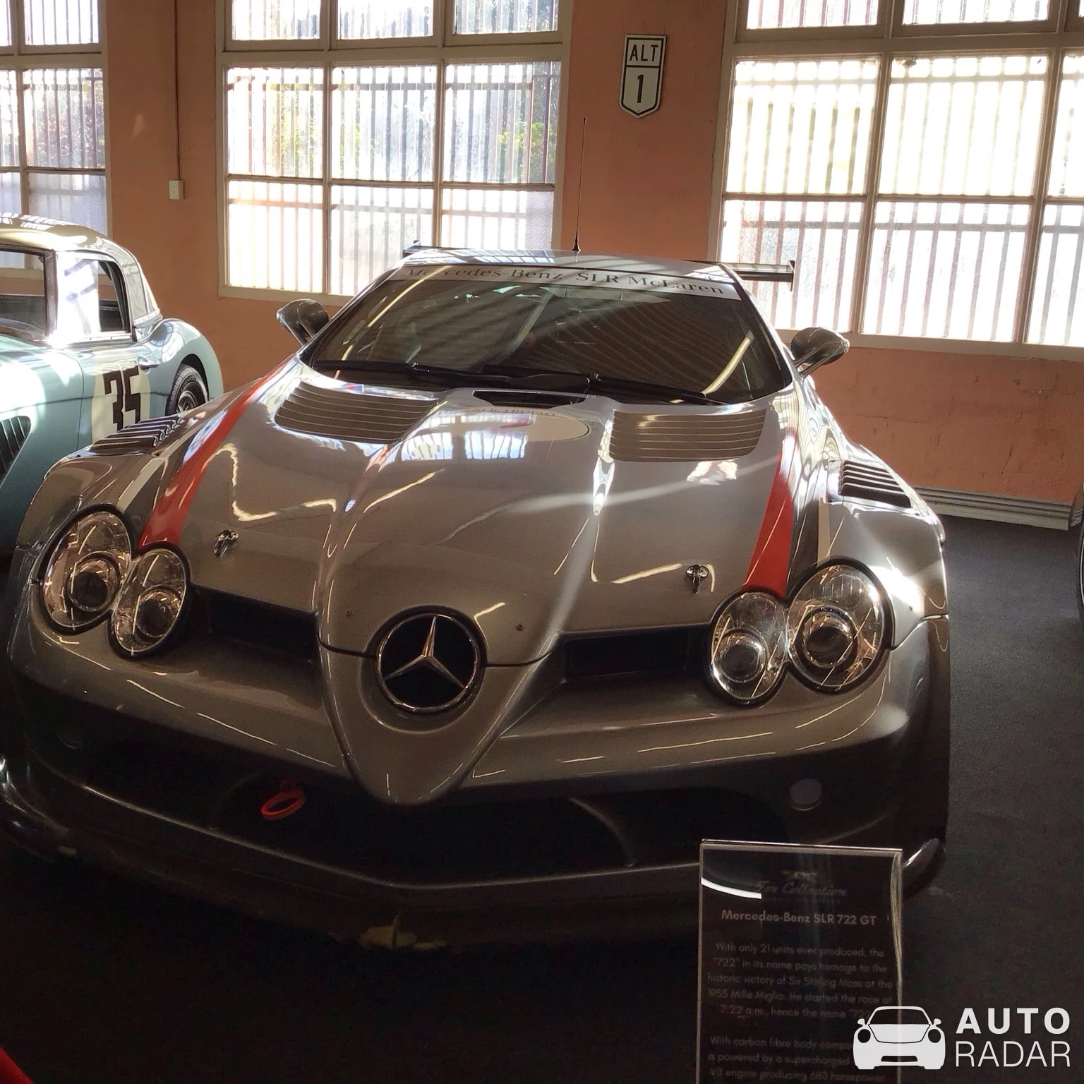 Mercedes-Benz SLR McLaren 722 GT spotted in Docklands