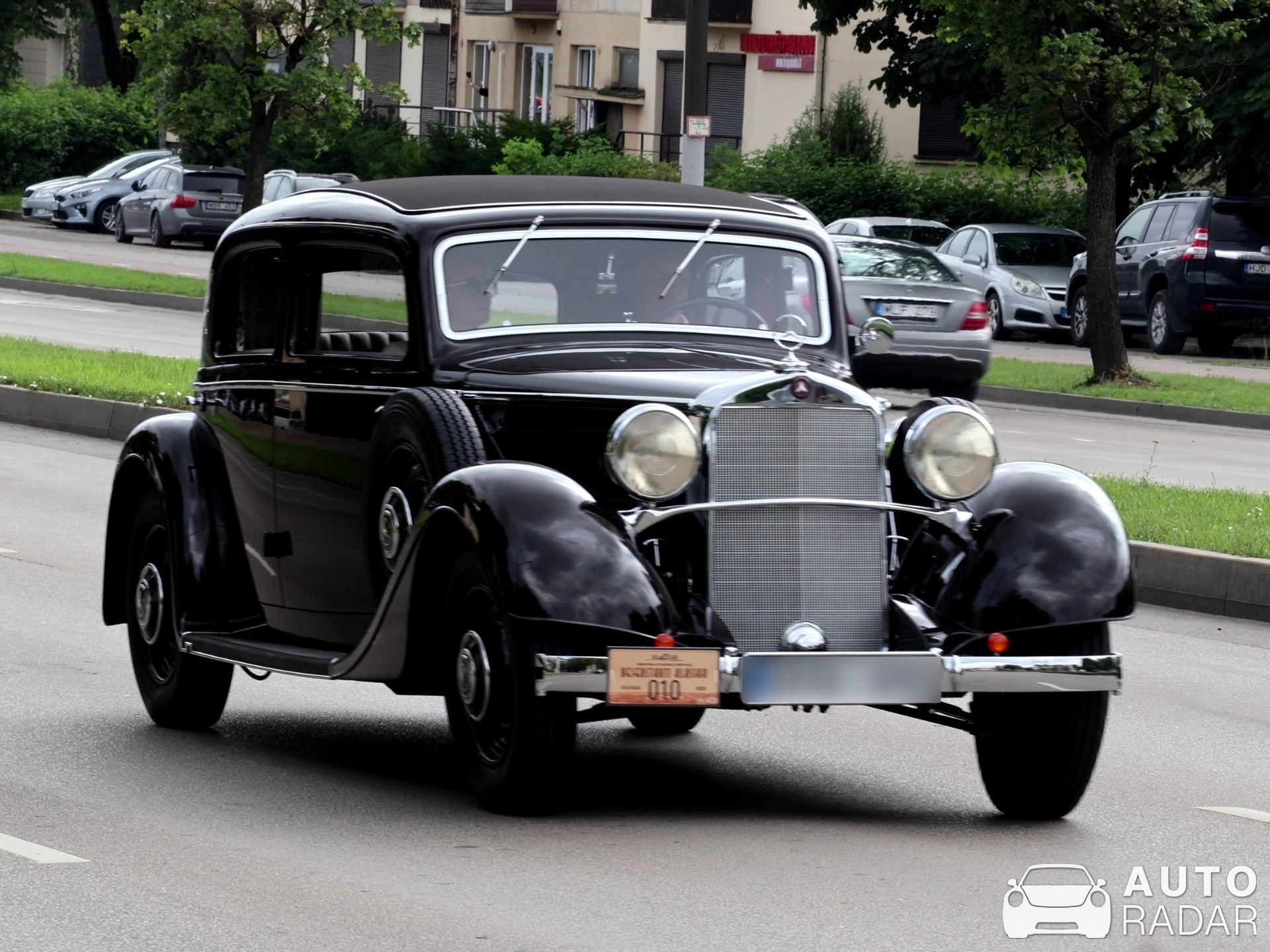 Mercedes-Benz W143 spotted in Kaunas