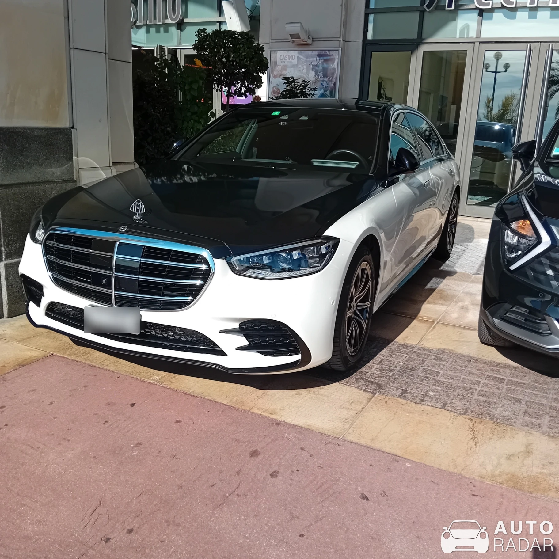Mercedes-Maybach S 680 spotted in Nice, France