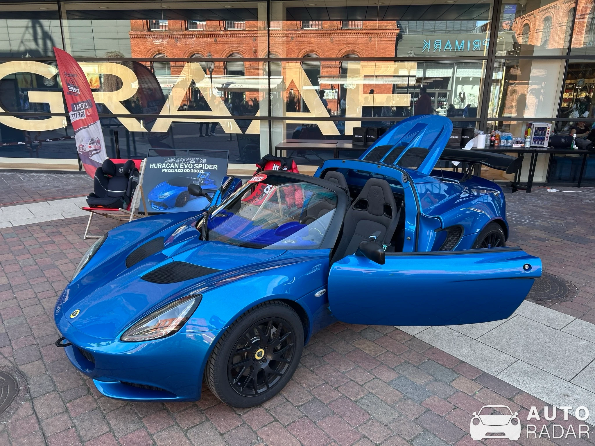 Lotus Elise S3 Sport 240 Final Edition spotted in Łódź