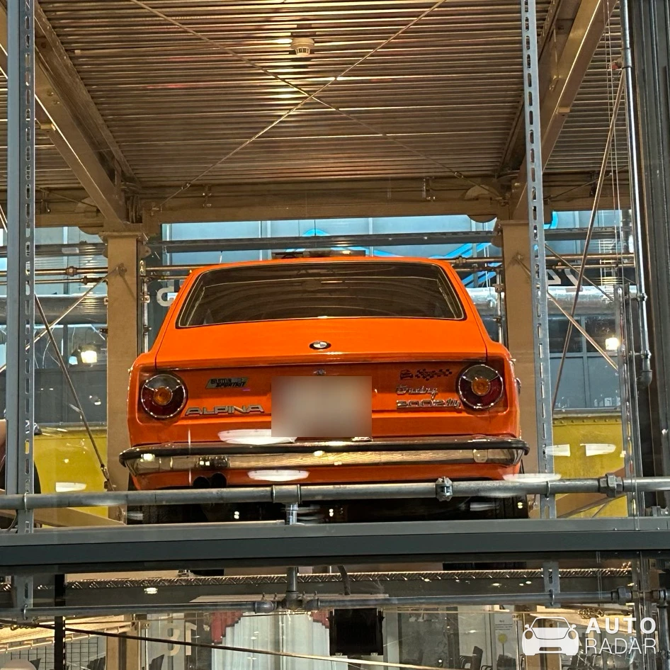 BMW 2002 ti Alpina spotted in München