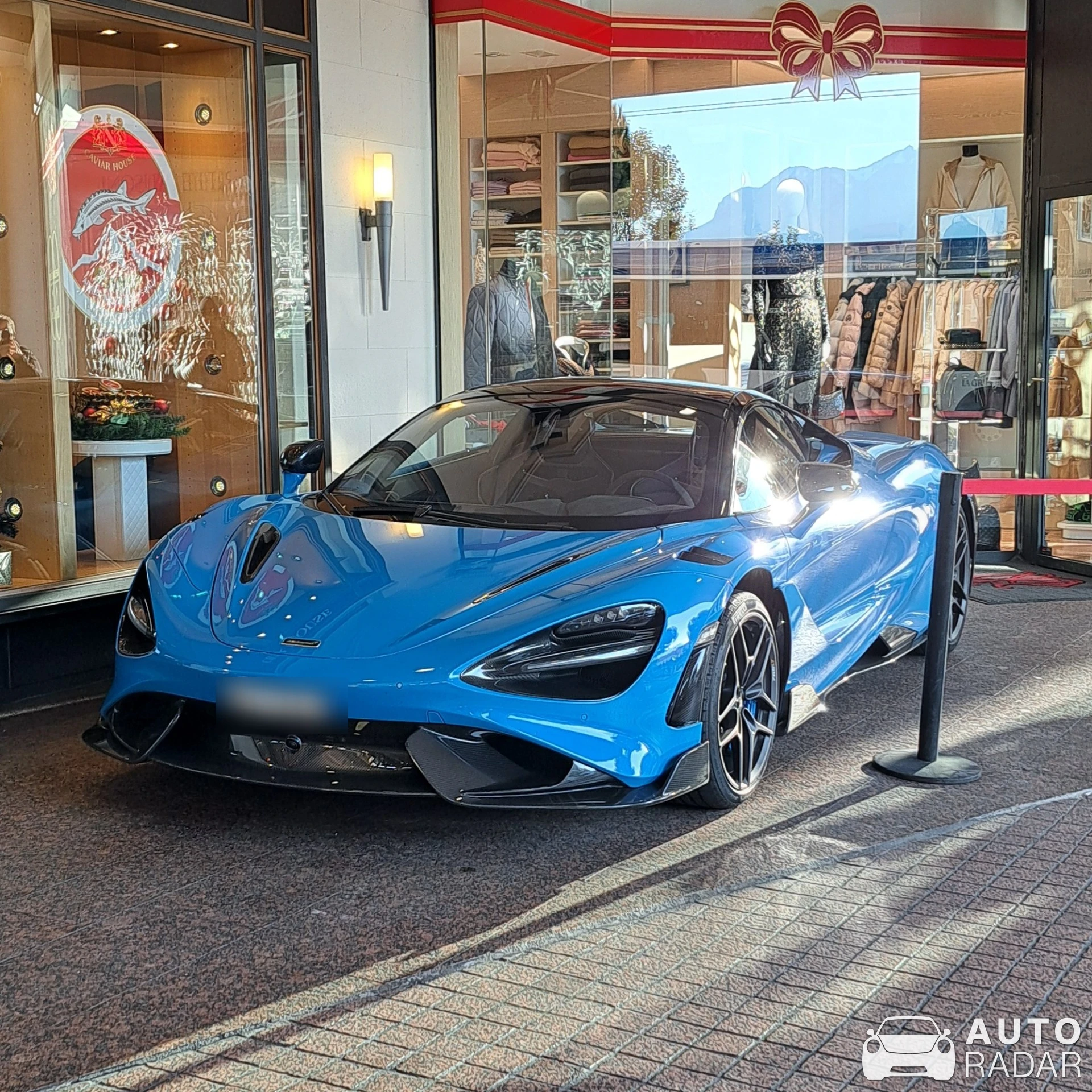 McLaren 765LT Spider spotted in Montreux, Switzerland
