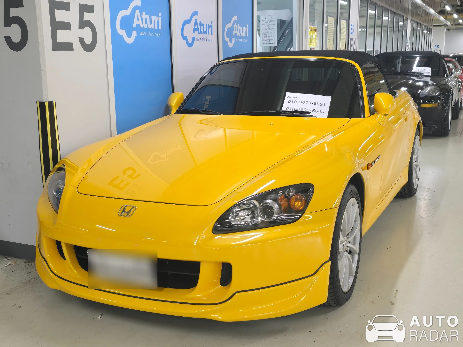 Honda S2000 spotted in Seocho District, South Korea